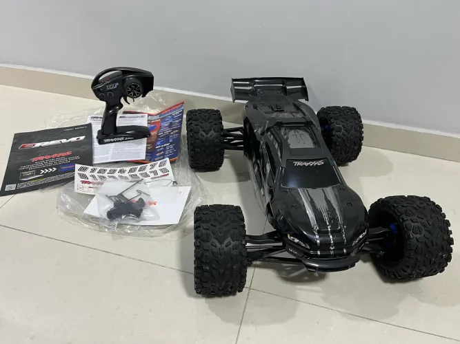 Traxxas Erevo