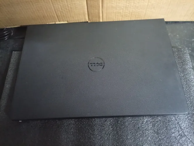 Notebook DELL i5 7 geração SSD