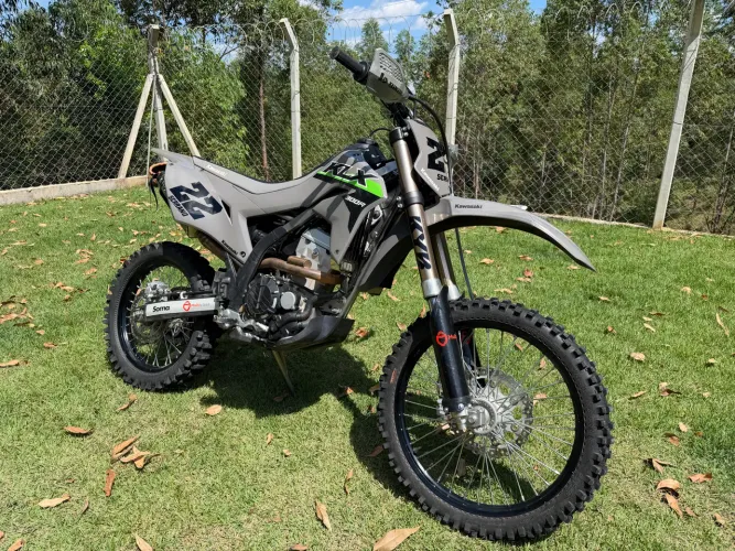 KLX 300 R 2025 completa de acessórios