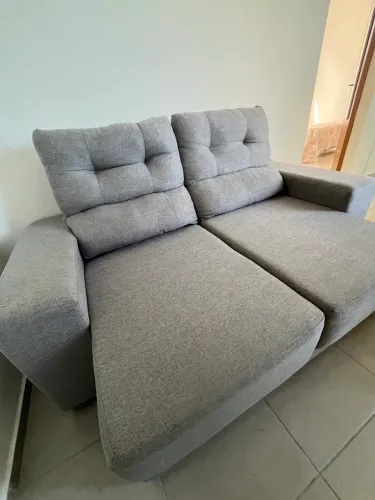 Sofá retrátil