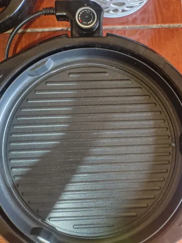 grill eletrico novo usado 1 única vez