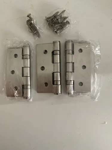Dobradiça com anel