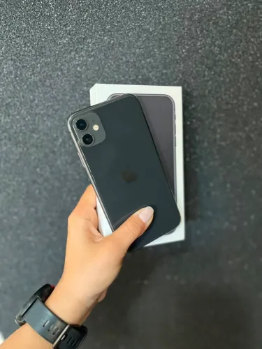 iPhone 11 64 GB - impecável