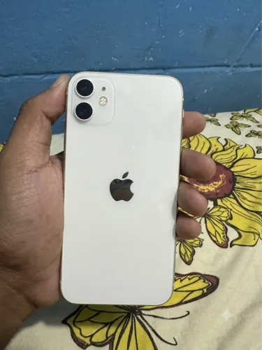 VENDO IPHONE 11