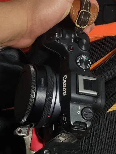 Canon R8 Super Nova