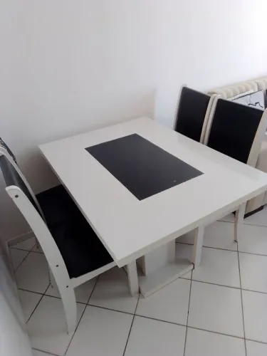 Mesa 4 cadeiras para sala