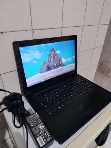 Notebook Lenovo toch / Core i3 / 6GB / HD 500GB ,/ pacote office/win10