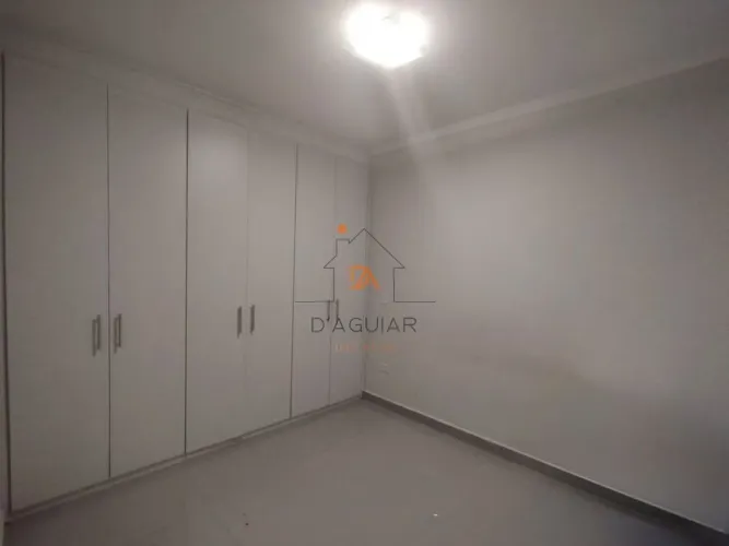 Apartamento para Aluguel na Vila Dom Pedro II com 27m² e 1 dormitório/quarto