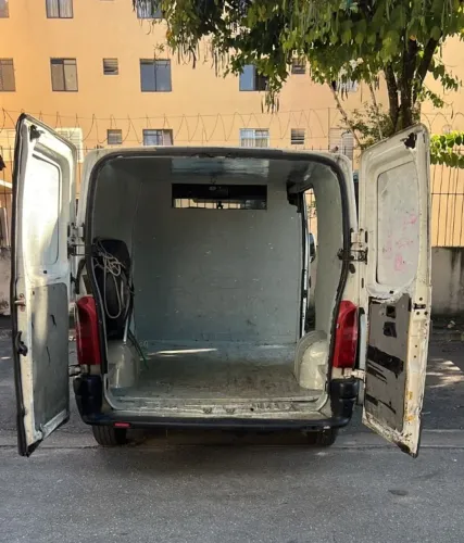 Renault Master 2.8 DTI Furgão 114cv Diesel Curto 2004