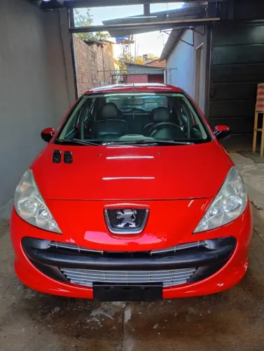 Peugeot 207 XR 1.4 Flex 8V 5P 2011