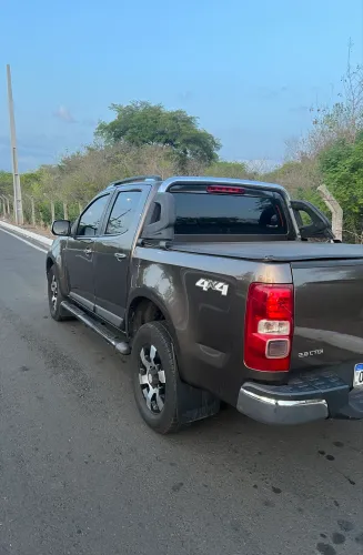 Chevrolet S10 Pick-up LTZ 2.8 TDI 4X4 CD Dies.aut 2013