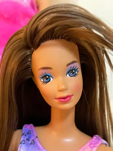 Barbie totally hair Whitney com reroot (Ler descrição)