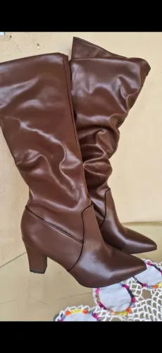 Bota Feminina Marrom Café