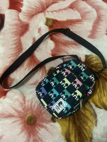     Bolsa Transversal Mickey 
