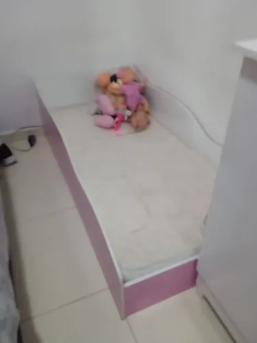 Vendo cama para criança cm o colchão