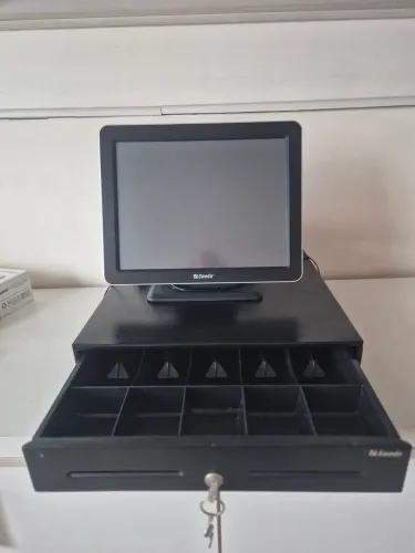 Monitor touch-screen sweda LCD com gaveta dinheiro