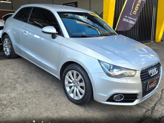 Audi A1 1.4 TFSI 122cv S-tronic 3P 2012