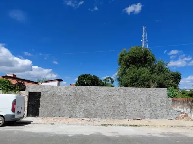 Alugo terreno