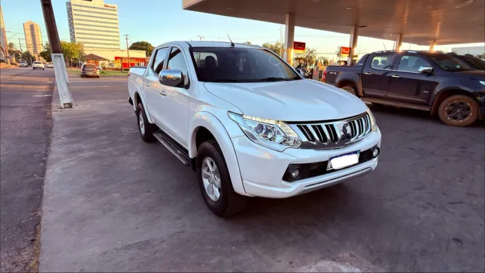 Mitsubishi L200 Triton Sport HPE 2.4 CD Diesel Aut. 2018