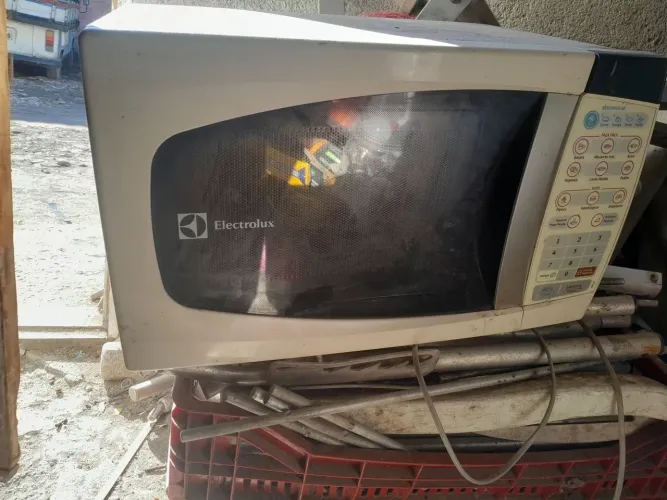 Vendo micro-ondas 110v