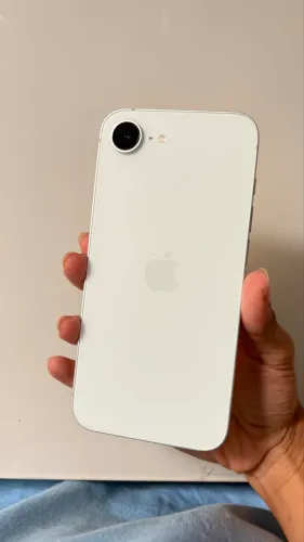 iPhone 16e 128gb