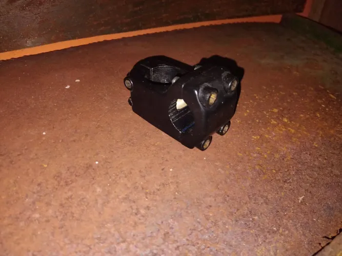 VENDE-SE MESINHA PARA BIKE.