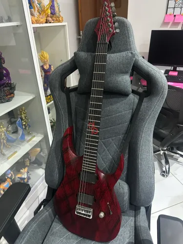 Guitarra solar a2.6 (emg 81 + 85)