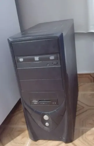 CPU Gabinete Com Defeito Para Retirar Peças