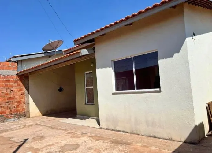 Vendo casa em VILA NOVA DE COLARES