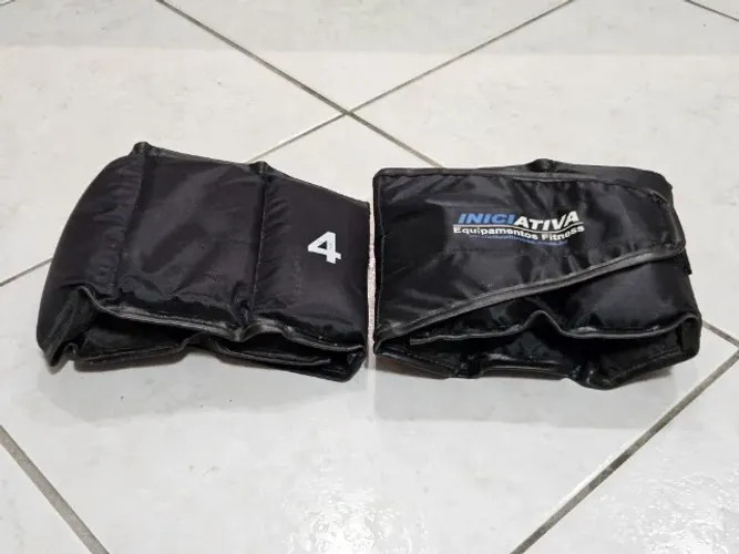 Par de Caneleiras de 4kg
