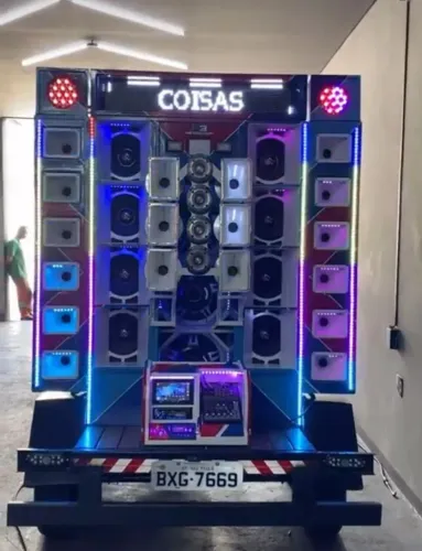 Paredinha som automotivo vendo ou troco 