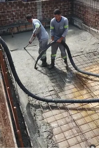 Concreto usinado e locação de Bomba para bombeamento de concreto 
