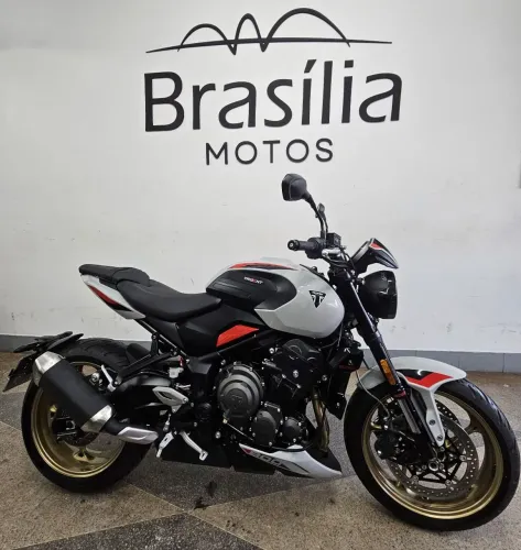 TRIUMPH TRIDENT 800 2026/2026 - 526KM