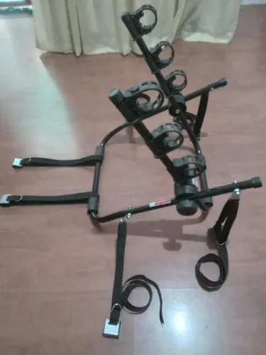 Porta bike traseiro para 3 bicicletas