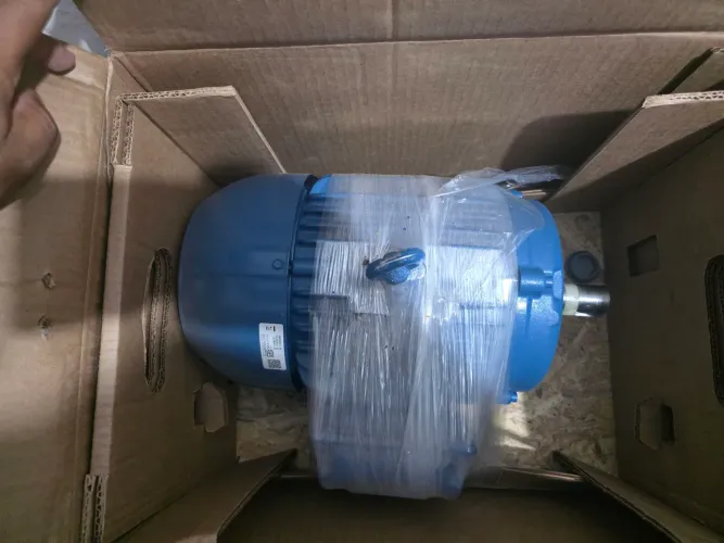 MOTOR WEG 220V TRIFÁSICO 4CV - NOVO