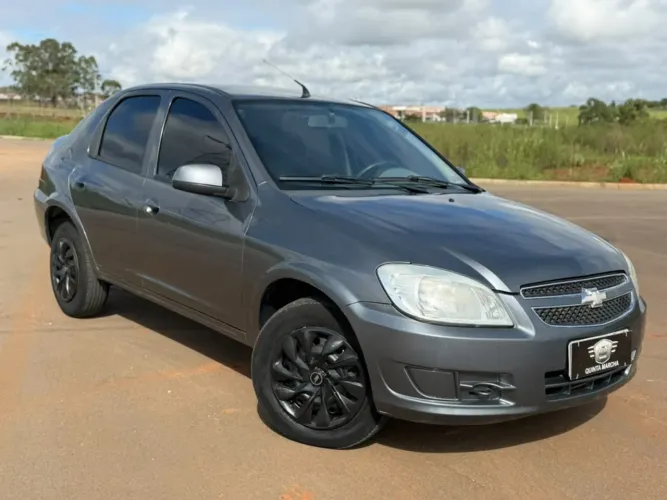 Chevrolet Prisma Sed. LT 1.4 8V Flexpower 4P 2012
