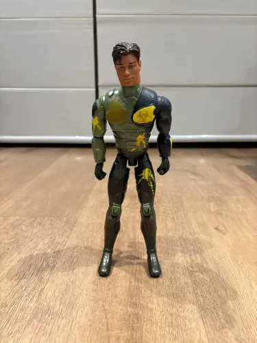 Boneco maxsteel - verde escuro