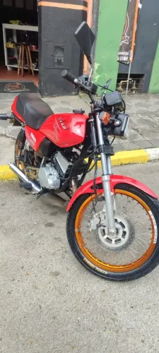 RD 135 Vendo ou troco por carro