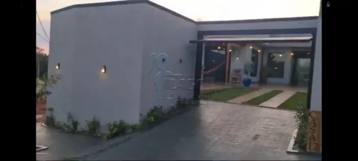Casa térrea de 100m² com 01 quarto para locação - Pradópoplis