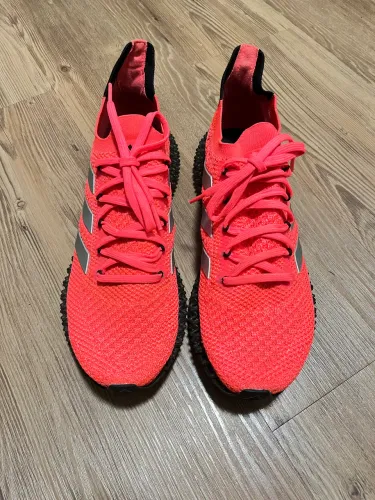 Tênis adidas 4D FWD Knit