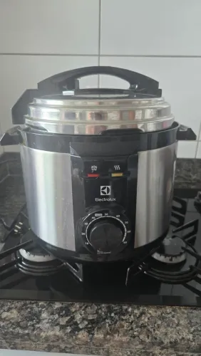 Vendo panela de pressão elétrica 