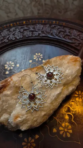 Brincos Mandala com pedra Ametista em Prata 925