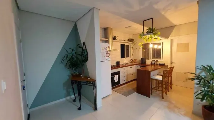 Apartamento SEMI MOBILIADO Centro de Tubarão