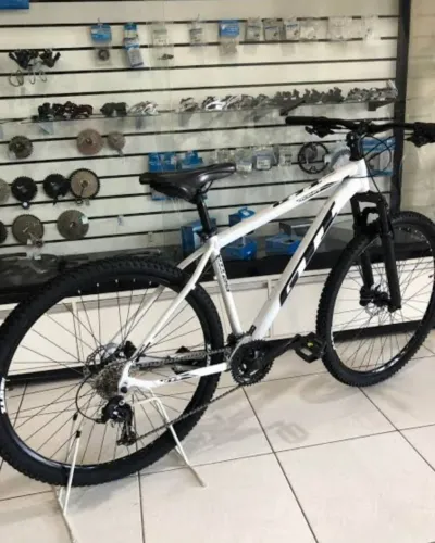 Bicicleta aro 29 Roma