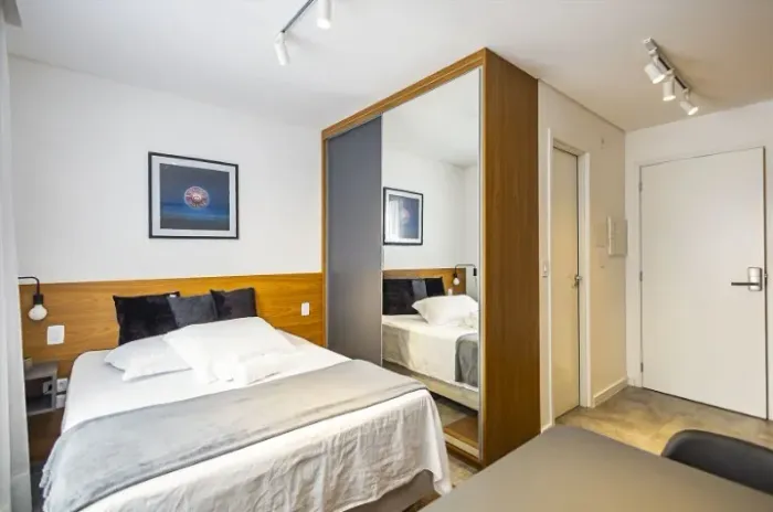 VENDO STUDIO PRÓXIMO A UTFPR (SHOPPING ESTAÇÃO)