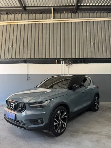 Volvo XC40 XC 40 T-5 Híbrido R-design 1.5 262cv FWD 2021