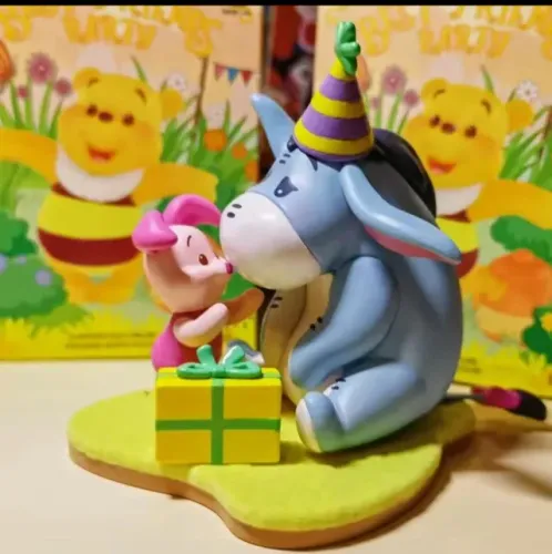 miniatura miniso best friend party precious one turma do pooh