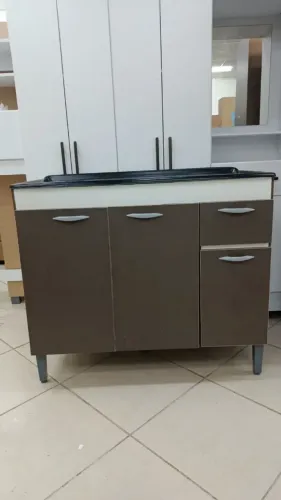 Balcão pia novo montado com cuba