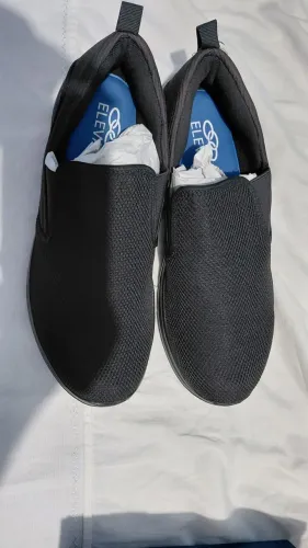 TENIS NOVO