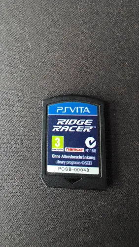 PSVITA - RIDGE RACER